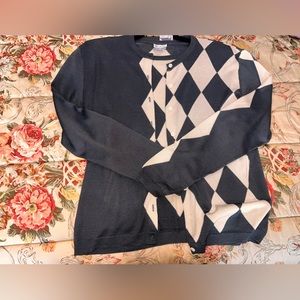 Worth sweater set with short sleeved sweater and cardigan